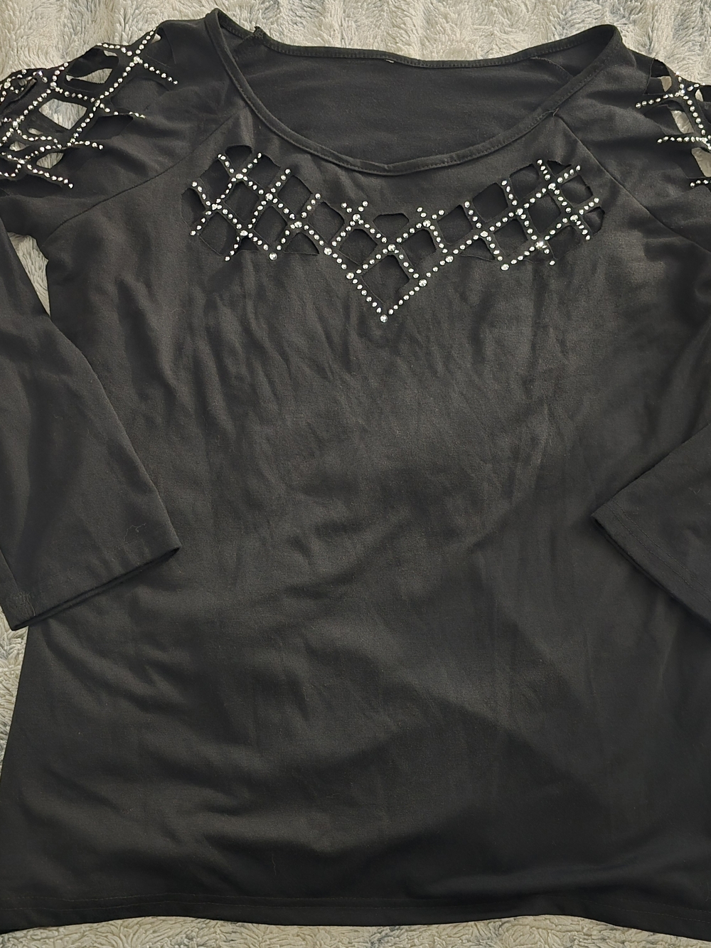 Black Women's Rhinestone Cutout Scoop Neck Top